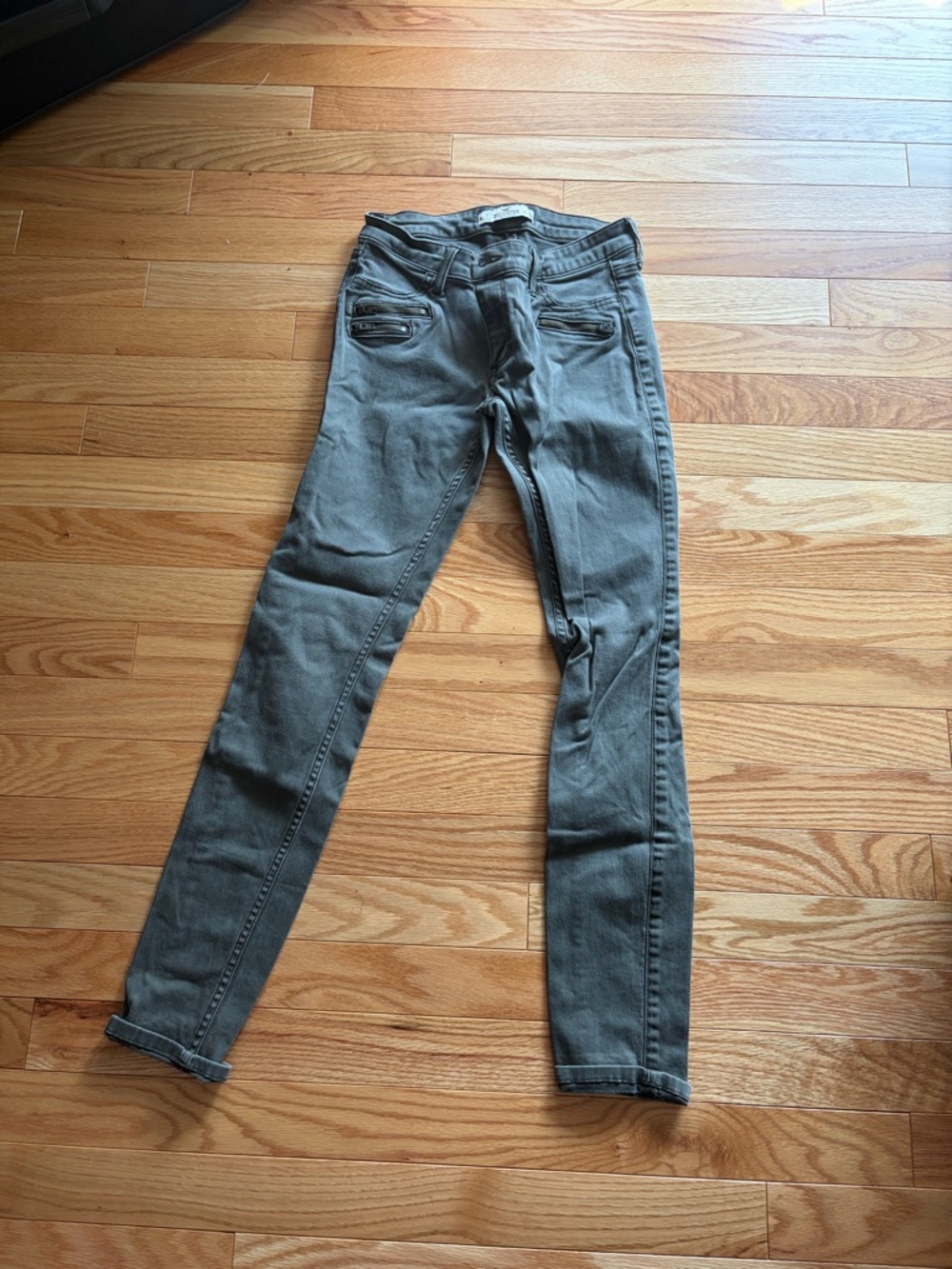 Hollister Gray Skinny Jeans - Slim Stretch